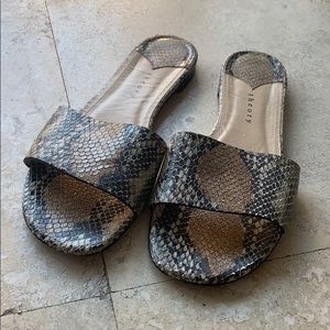 Theory snake skin slides!